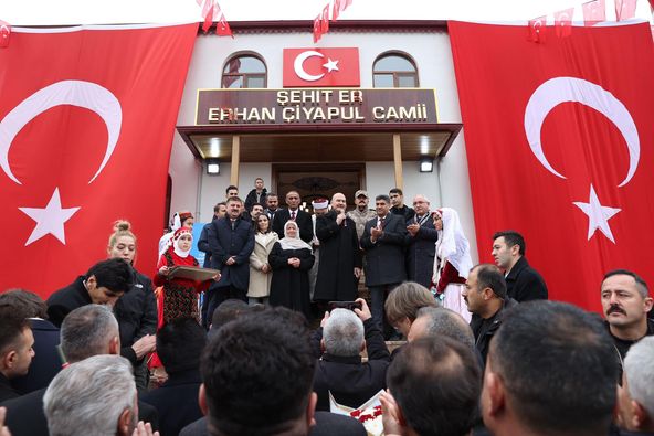  İçişleri Bakanı Süleyman Soylu’nun Teşrifleriyle “Şehit Er Erhan Çiyapul Camii ve Kur’an Kursu”nun Açılışı Gerçekleştirildi