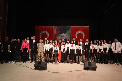 24 kasım Öğretmenler Günü Münasebetiyle Kültür Merkezinde Kutlama Programı Düzenlendi